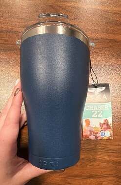 Orca Chaser 22 Oz Navy Tumbler